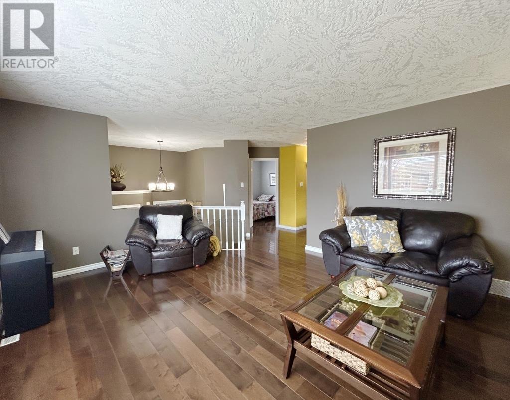 912 Kaitlyn Drive, Fort Frances, Ontario  P9A 3X4 - Photo 14 - TB2600995
