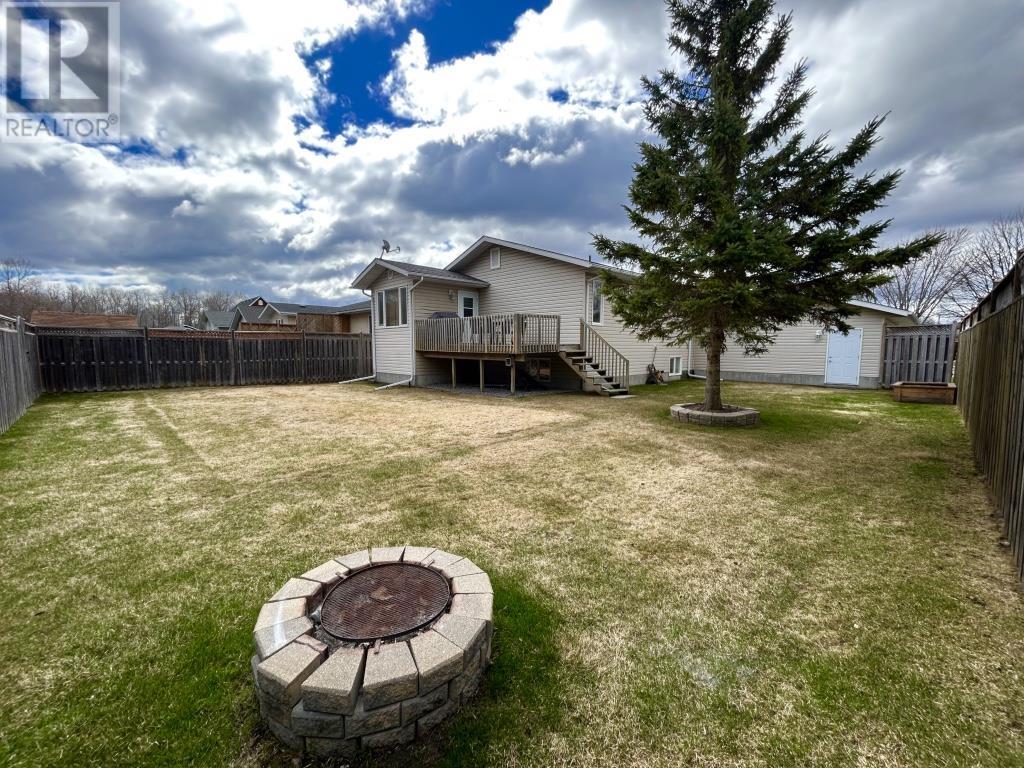 912 Kaitlyn Drive, Fort Frances, Ontario  P9A 3X4 - Photo 3 - TB2600995
