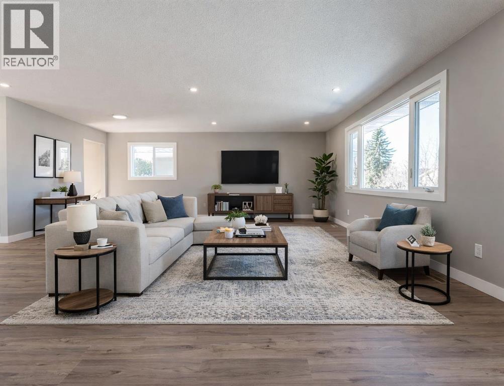 25 Osborne Street, Red Deer, Alberta  T4N 5C1 - Photo 12 - A2308733