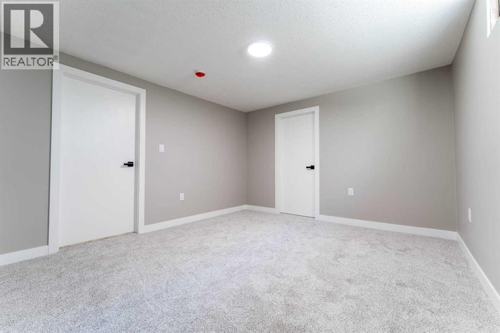 25 Osborne Street, Red Deer, Alberta  T4N 5C1 - Photo 35 - A2308733