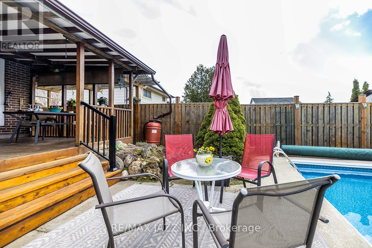 422 Glenalan Avenue, Oshawa, Ontario  L1J 3L1 - Photo 42 - E13115930
