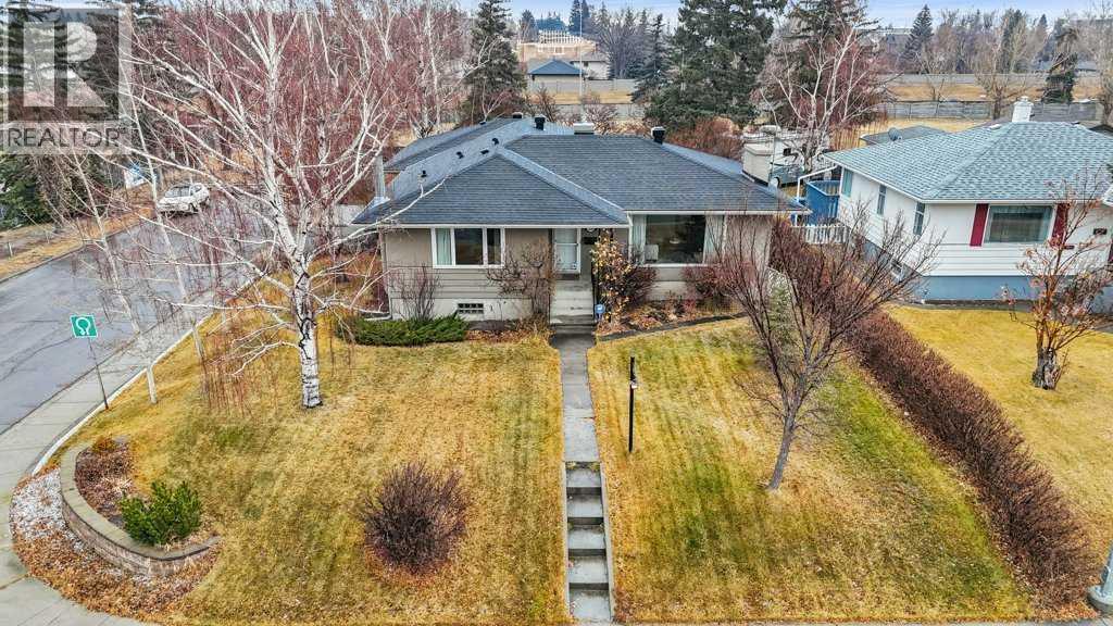 3204 24A Street SW, Calgary, Alberta