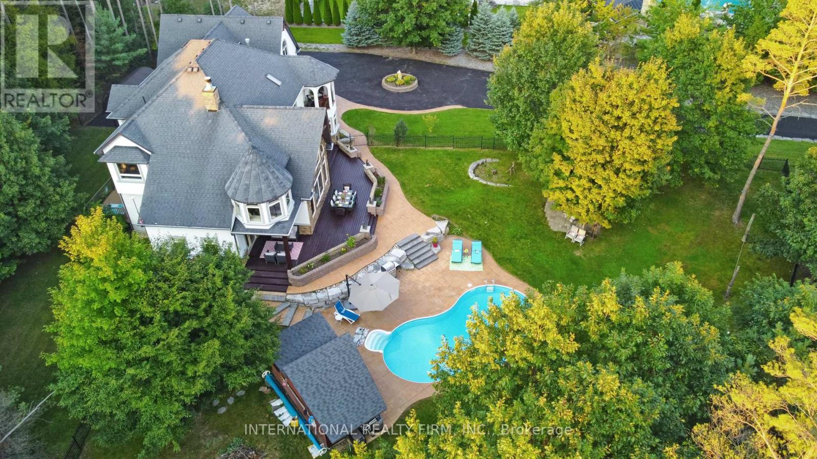 6 Pinehurst Lane, Springwater, Ontario  L9X 0C7 - Photo 2 - S13112938