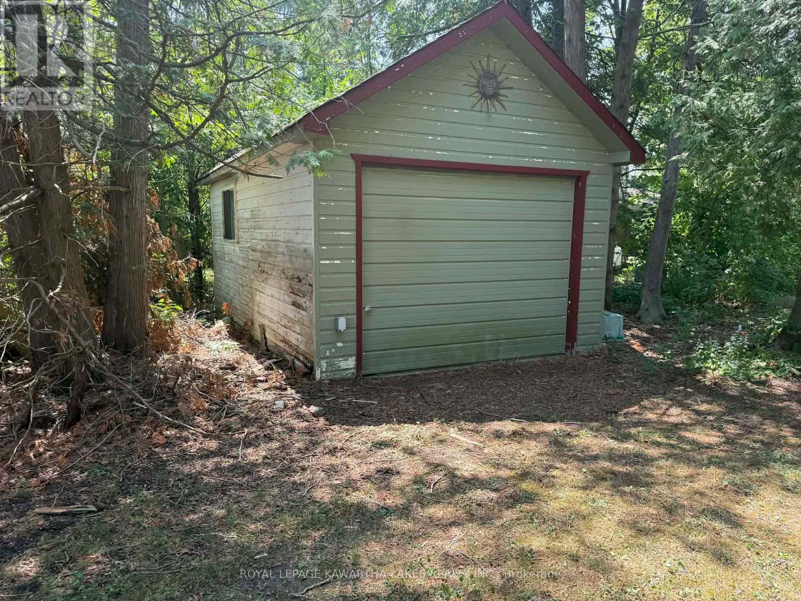 8 Sturgeon Glen Road, Kawartha Lakes, Ontario  K0M 1N0 - Photo 7 - X13115740