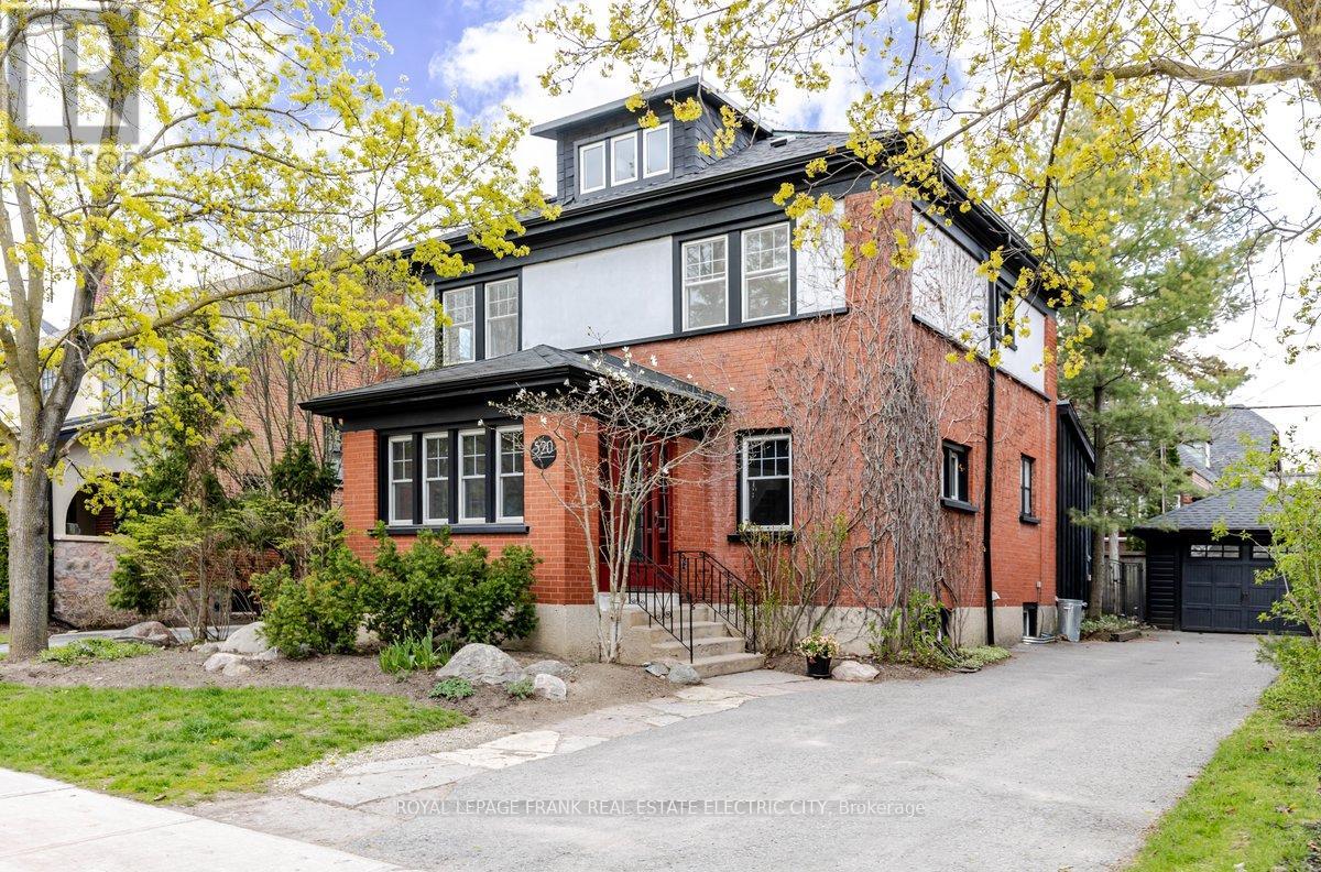 520 HOMEWOOD AVENUE, Peterborough, Ontario
