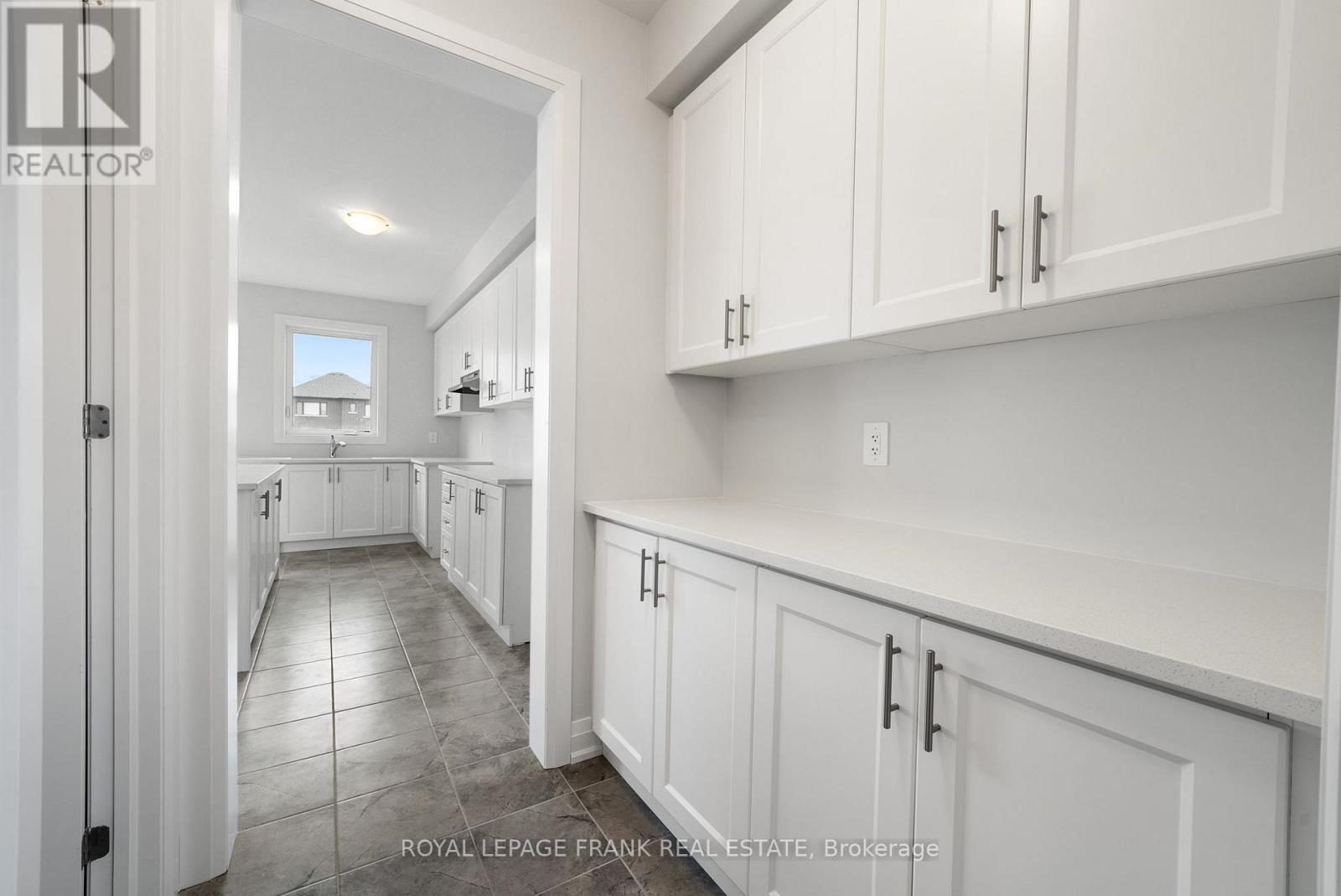 7 Walters Street, Kawartha Lakes, Ontario  K9V 0S2 - Photo 9 - X13115776