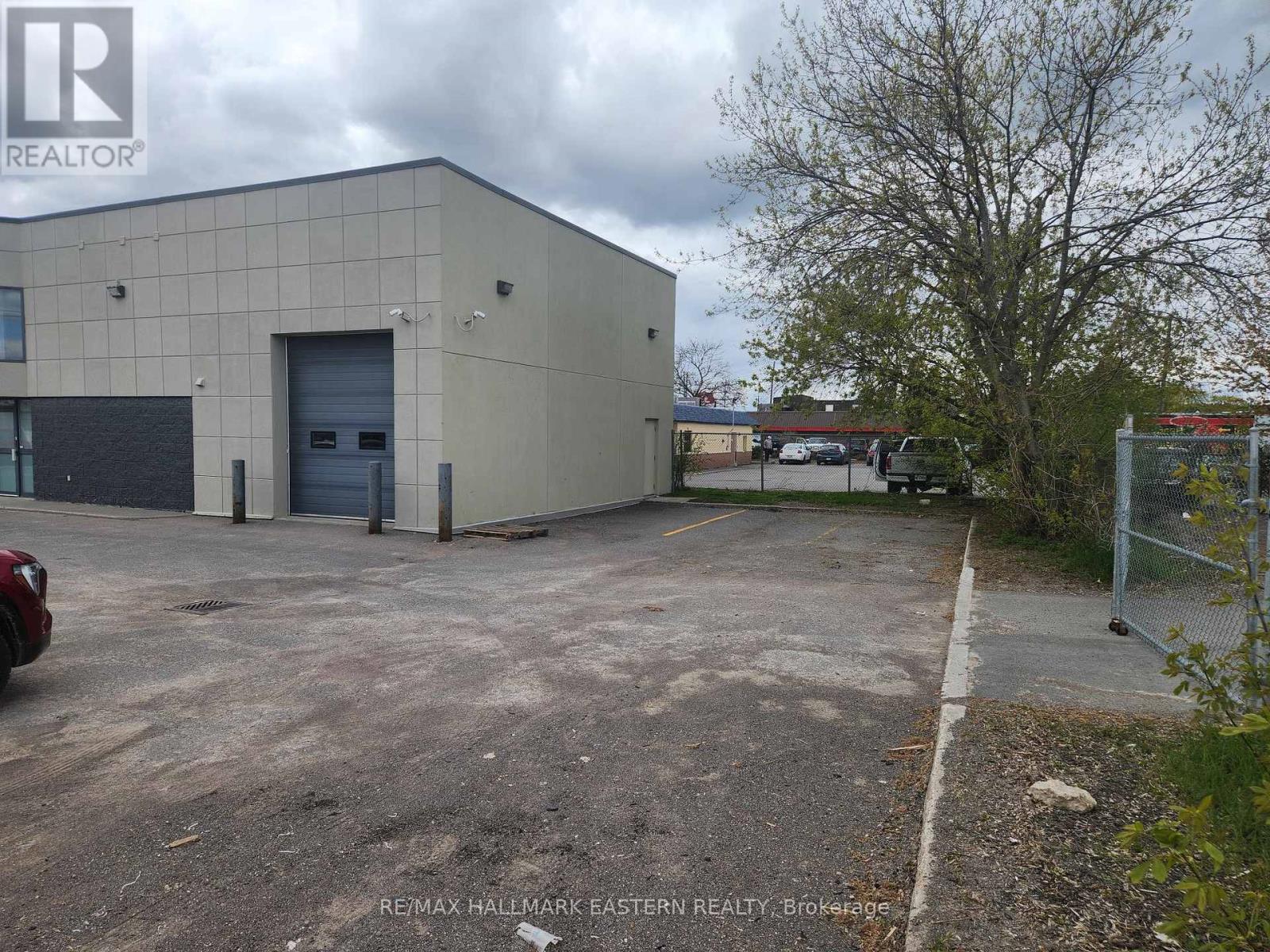 746 Lansdowne Street W, Peterborough, Ontario  K9J 1Z3 - Photo 4 - X13115796