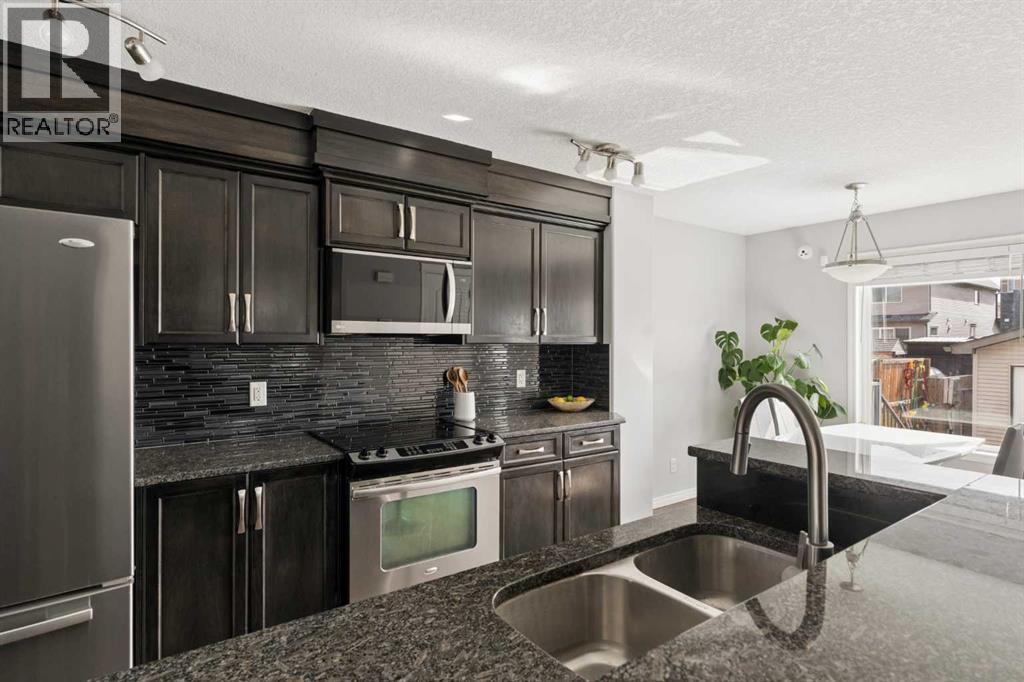 177 Walden Manor SE, Calgary, Alberta  T2X 0N6 - Photo 11 - A2308308