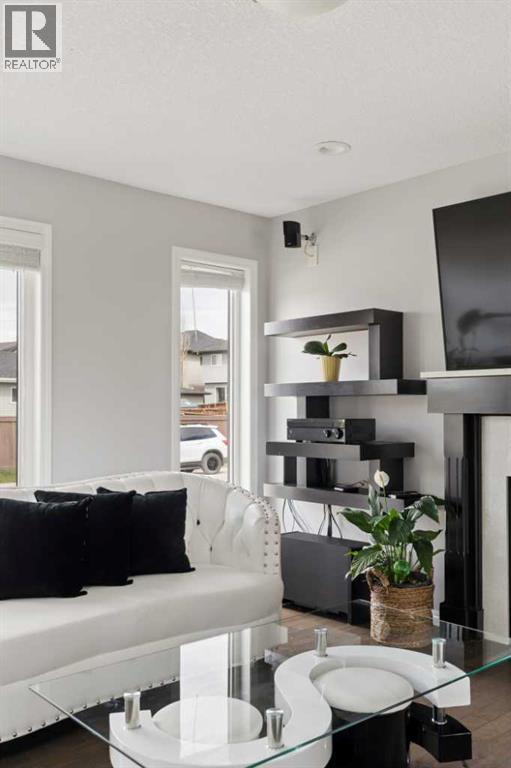 177 Walden Manor SE, Calgary, Alberta  T2X 0N6 - Photo 6 - A2308308