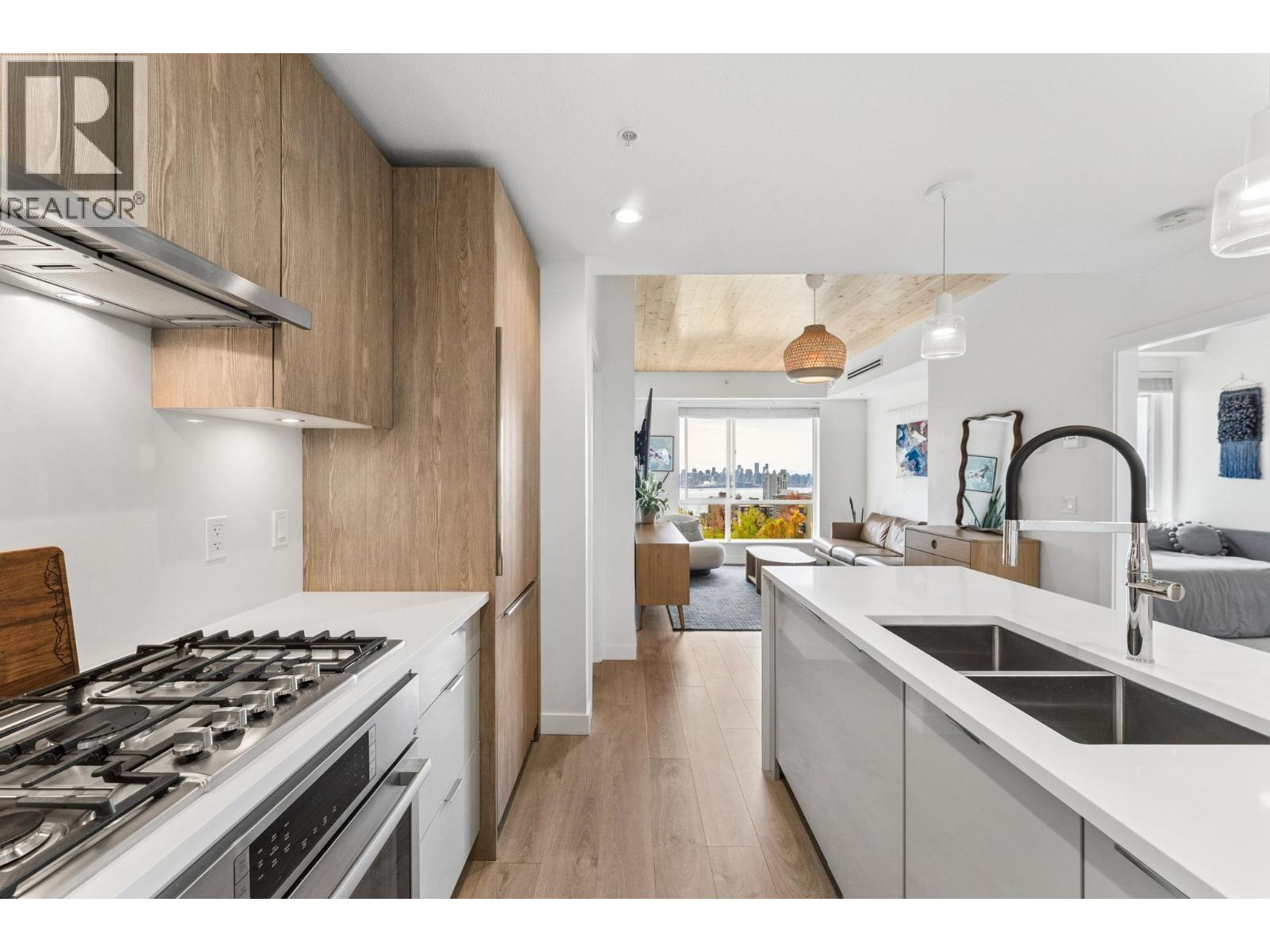 603 108 E 8th Street, North Vancouver, British Columbia  V7L 0H1 - Photo 8 - R3122477