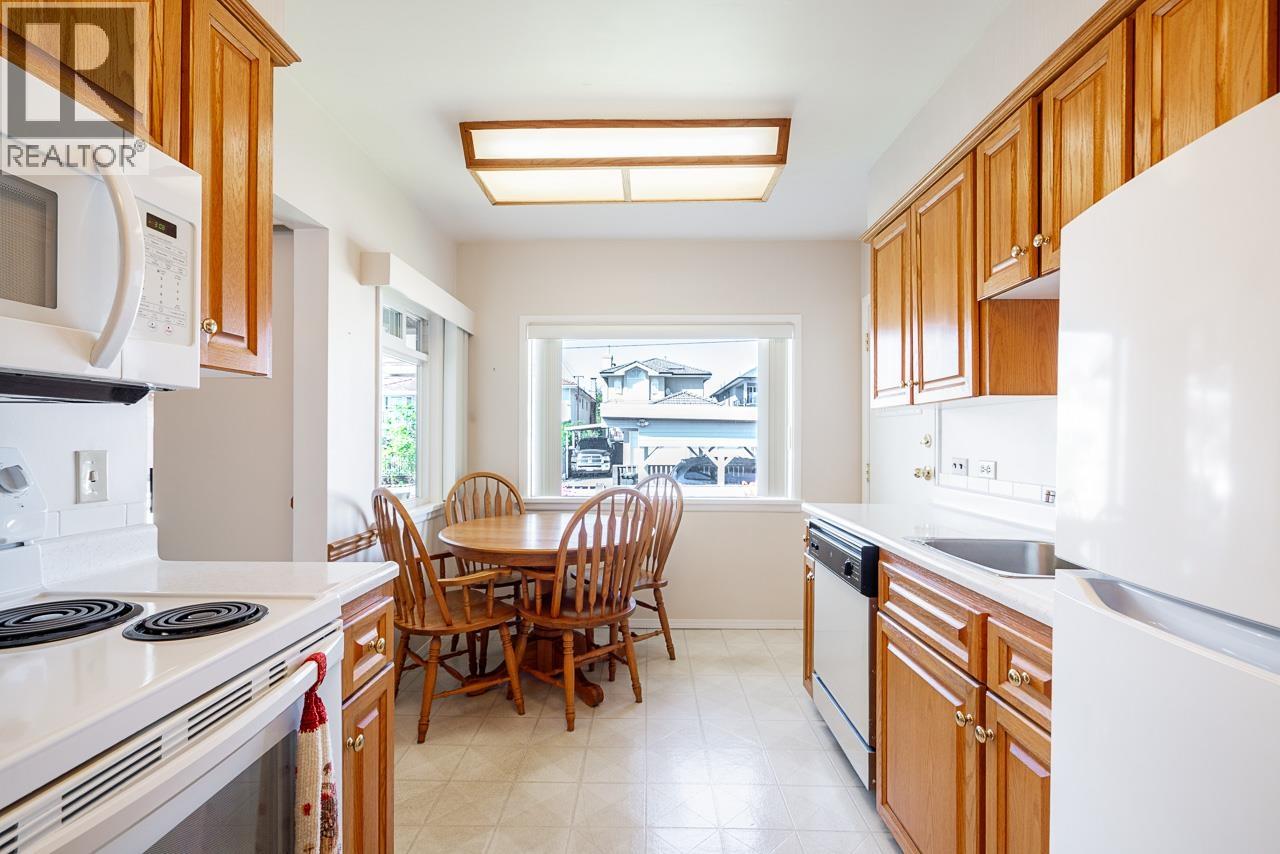 4533 Venables Street, Burnaby, British Columbia  V5C 3A6 - Photo 11 - R3122445