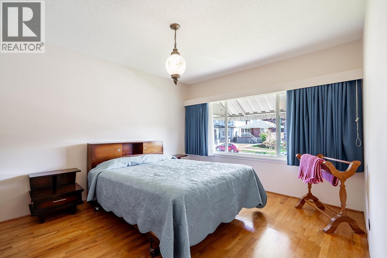 4533 Venables Street, Burnaby, British Columbia  V5C 3A6 - Photo 14 - R3122445
