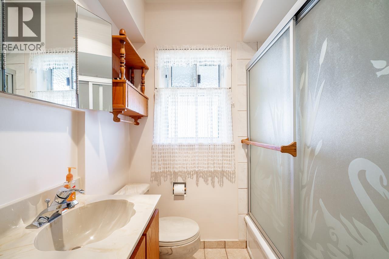 4533 Venables Street, Burnaby, British Columbia  V5C 3A6 - Photo 17 - R3122445
