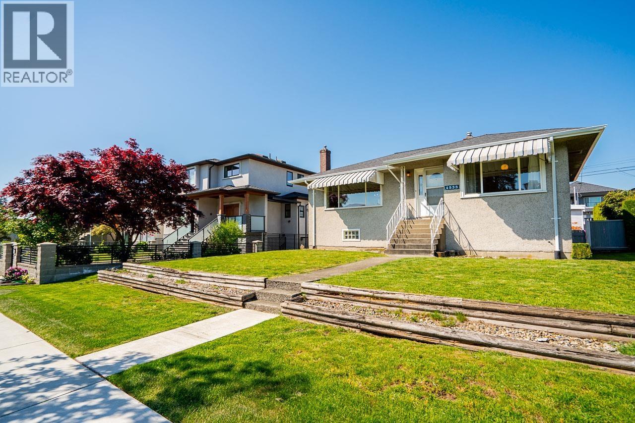 4533 Venables Street, Burnaby, British Columbia  V5C 3A6 - Photo 2 - R3122445