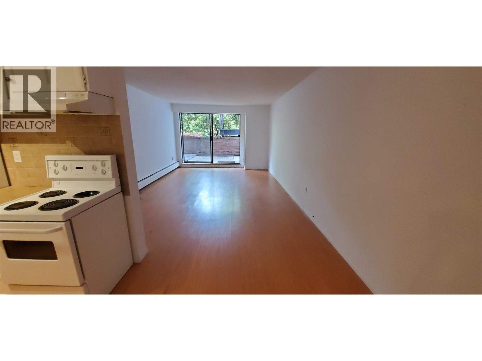 1fl 588 E 5th Avenue, Vancouver, British Columbia  V5T 4H6 - Photo 2 - R3122466