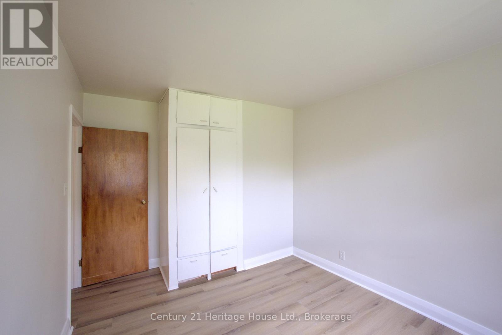 267 Albert Street S, West Grey, Ontario  N0G 1R0 - Photo 14 - X13115936