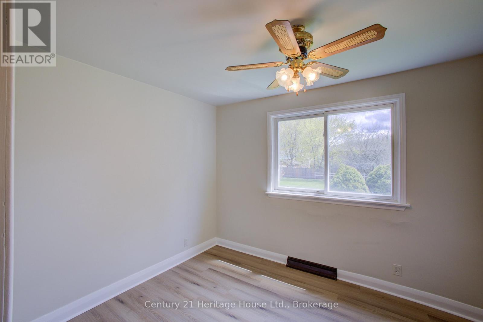 267 Albert Street S, West Grey, Ontario  N0G 1R0 - Photo 16 - X13115936