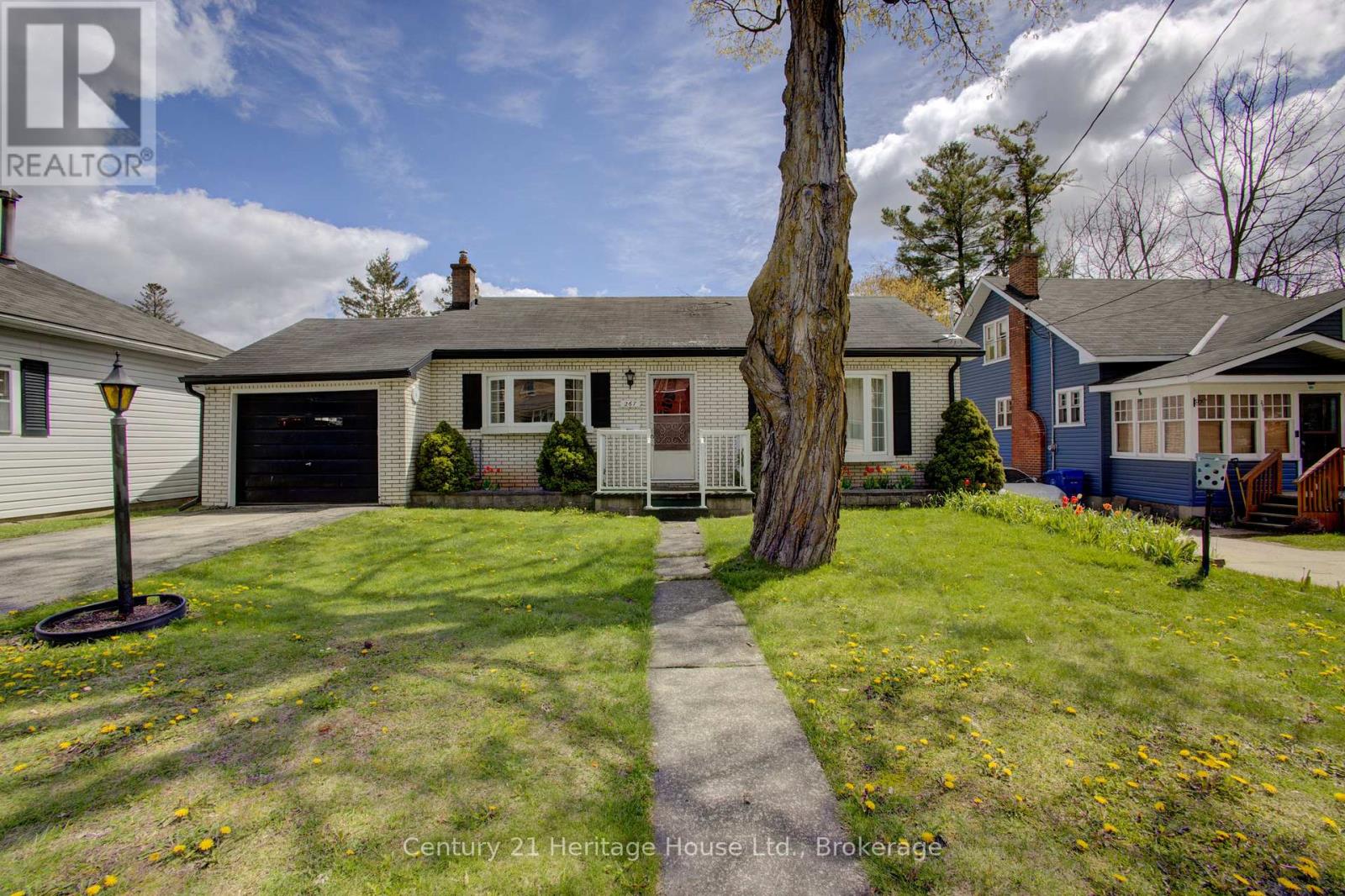 267 Albert Street S, West Grey, Ontario  N0G 1R0 - Photo 2 - X13115936
