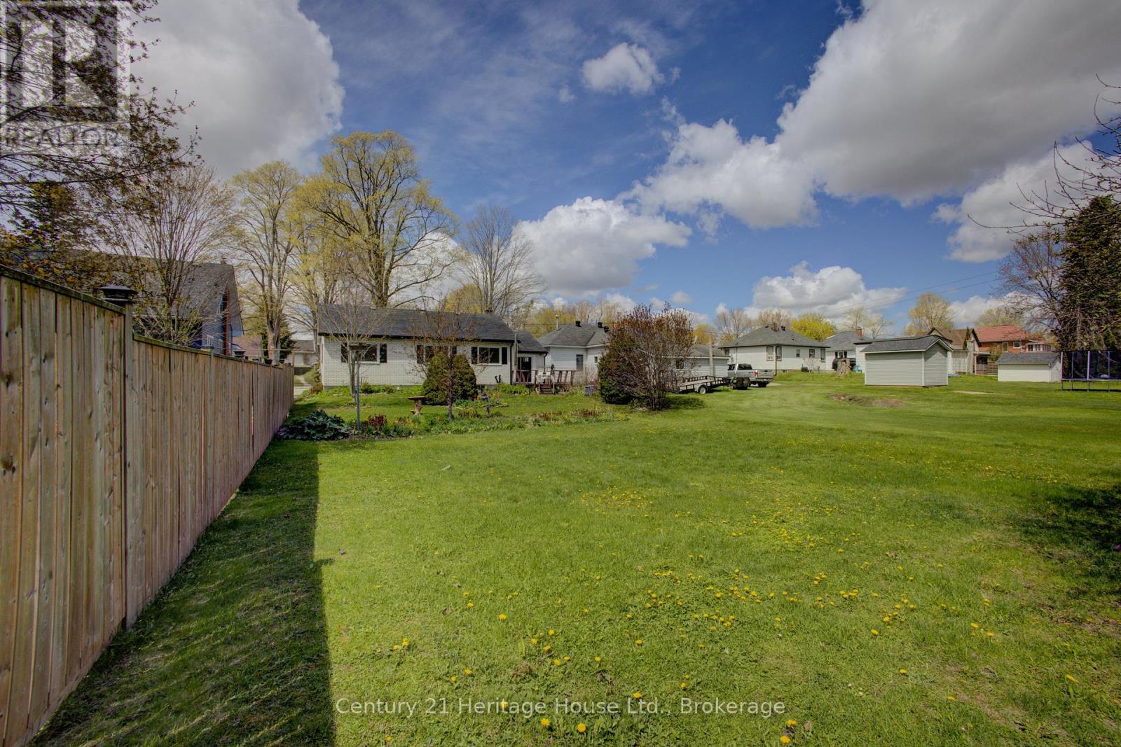 267 Albert Street S, West Grey, Ontario  N0G 1R0 - Photo 28 - X13115936