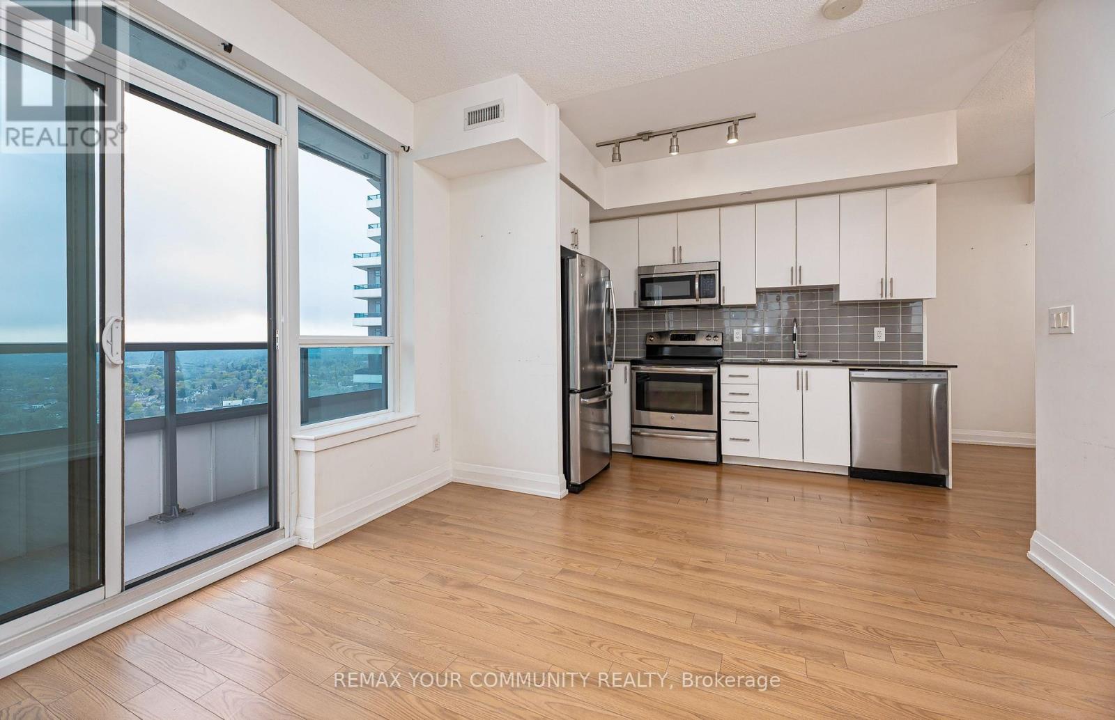 2601 - 7171 Yonge Street S, Markham, Ontario  L3T 0C5 - Photo 9 - N13088690