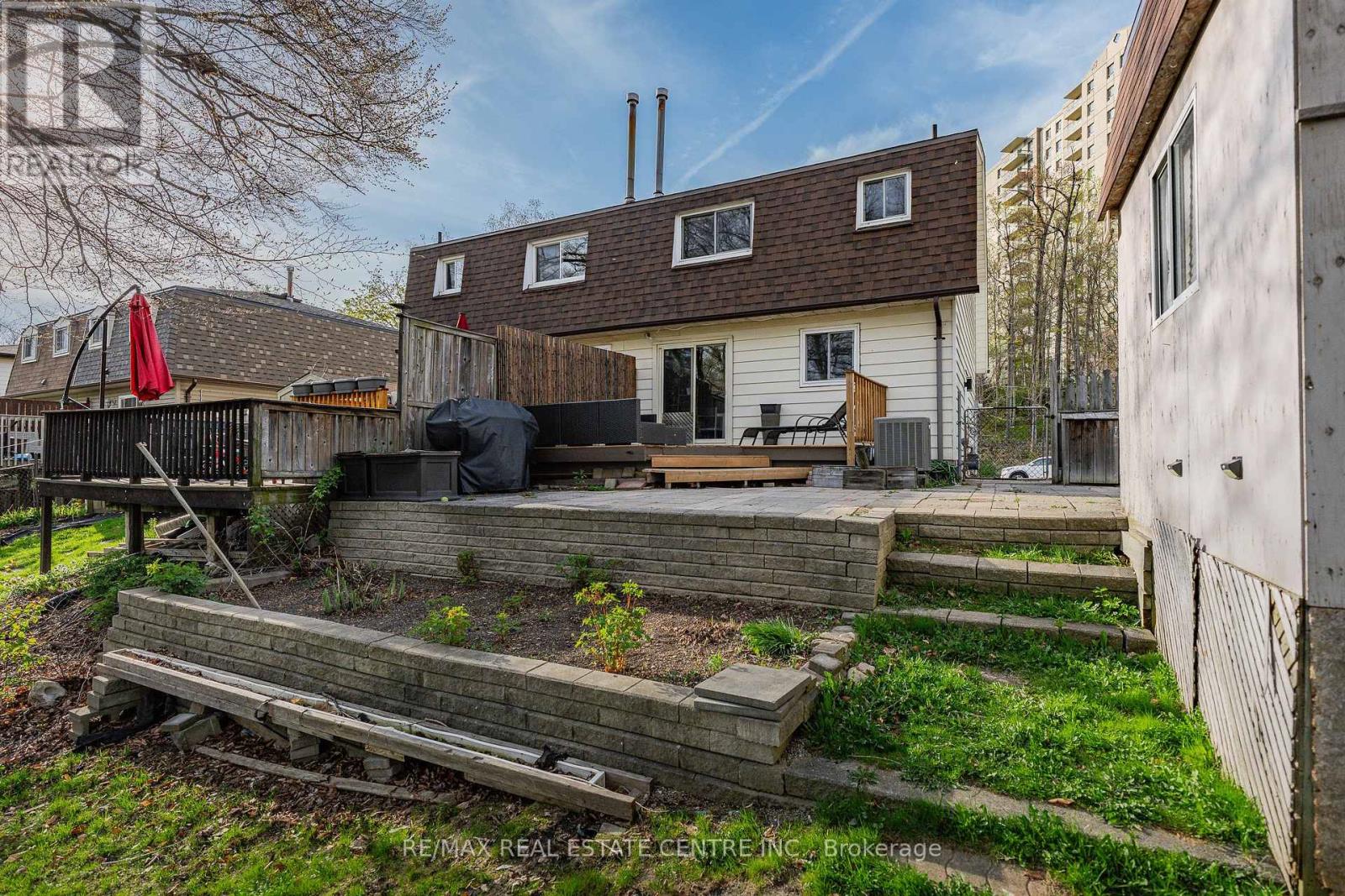 195 Old Carriage Drive, Kitchener, Ontario  N2P 1H5 - Photo 34 - X13099862