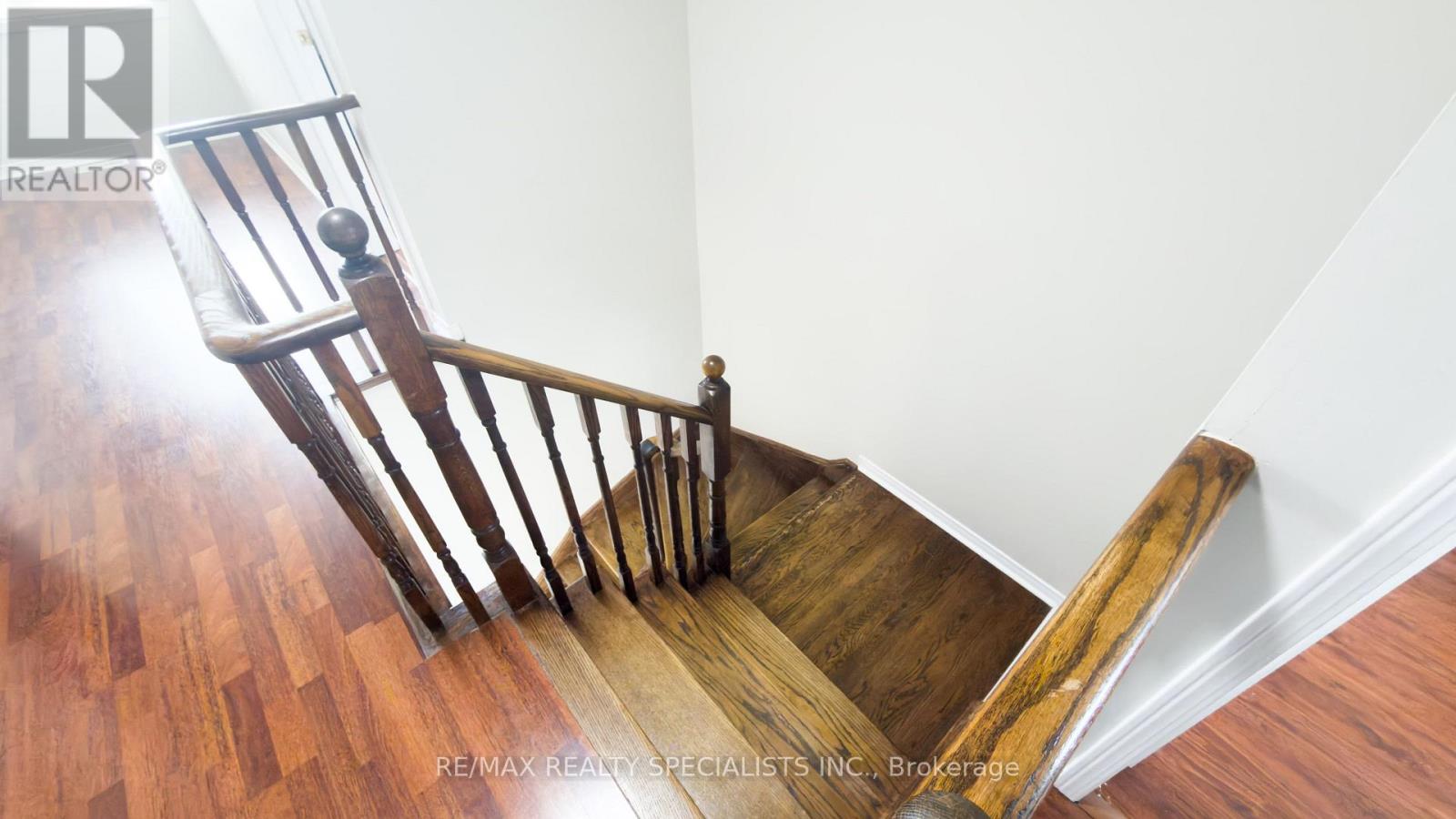 27 Hiberton Crescent, Brampton, Ontario  L7A 3E2 - Photo 12 - W13103066