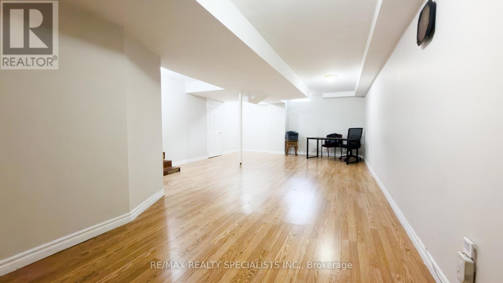 27 Hiberton Crescent, Brampton, Ontario  L7A 3E2 - Photo 10 - W13103066