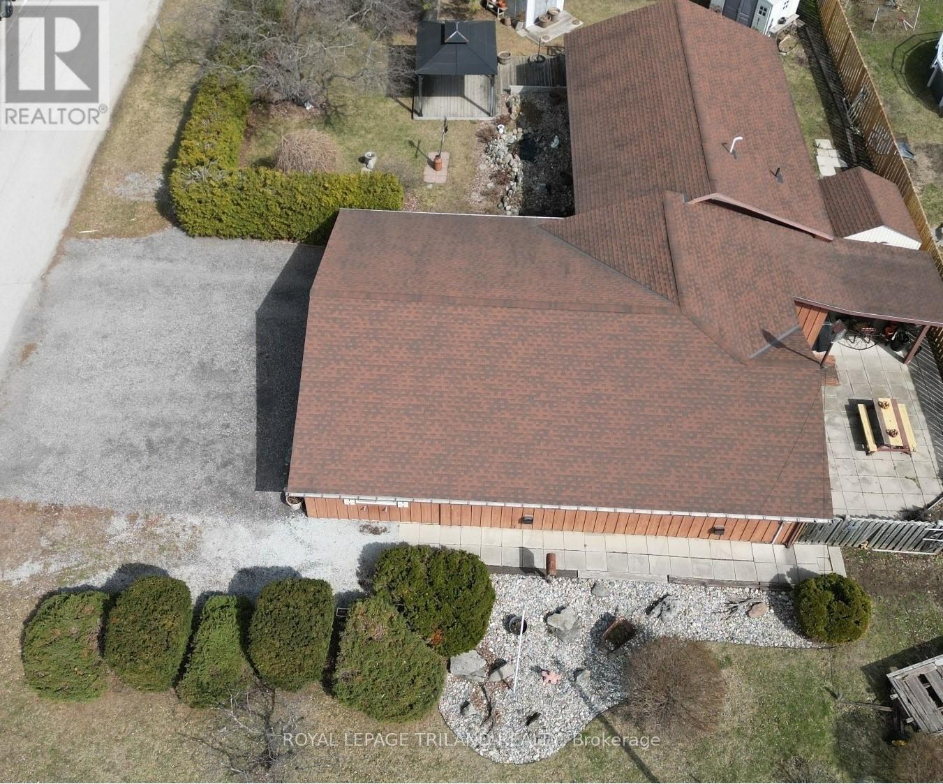 10000 Erie Street, Lambton Shores, Ontario  N0M 2L0 - Photo 14 - X13103004
