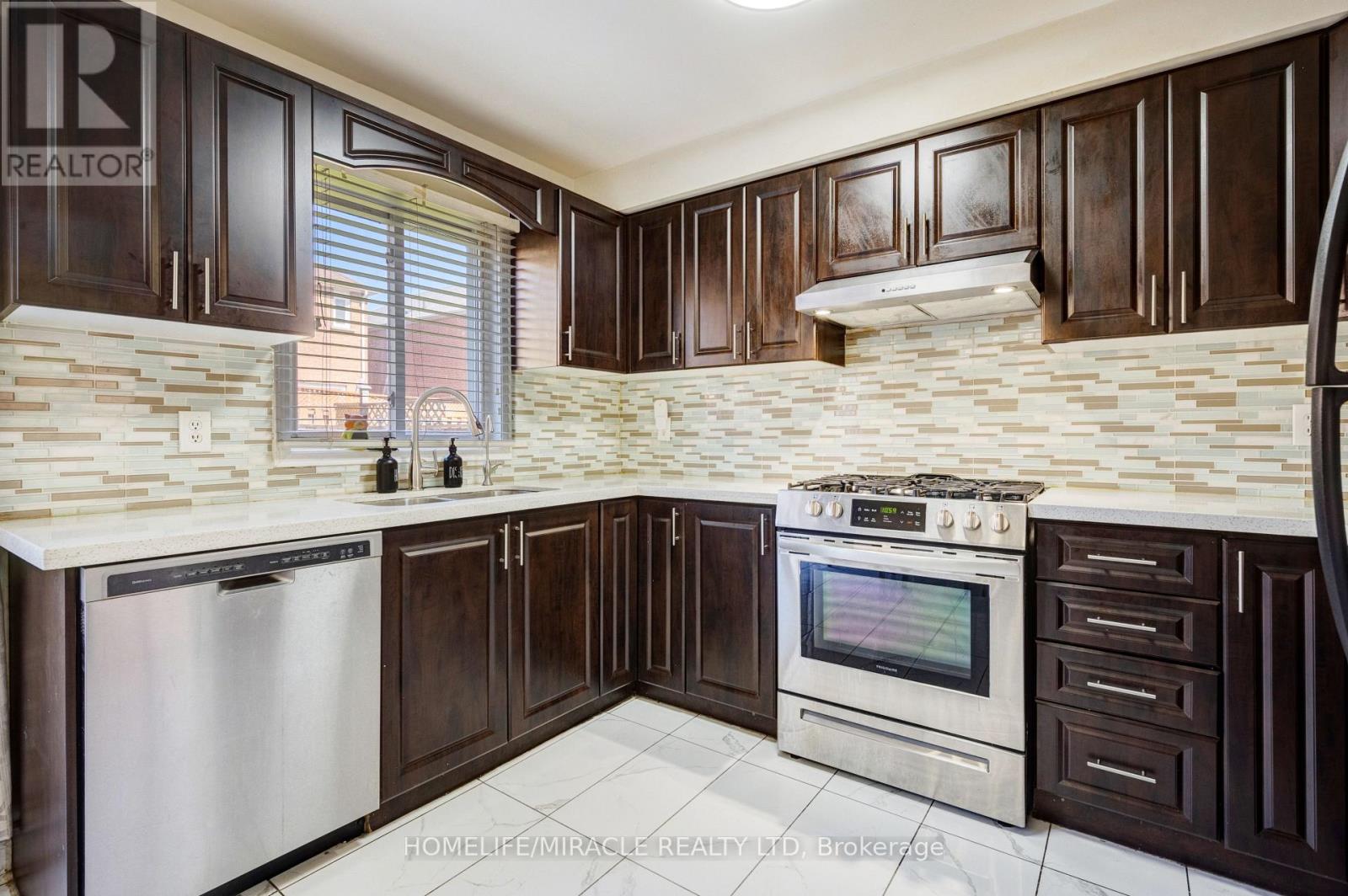 36 Herkes Drive, Brampton, Ontario  L6Y 4Z2 - Photo 44 - W13115680