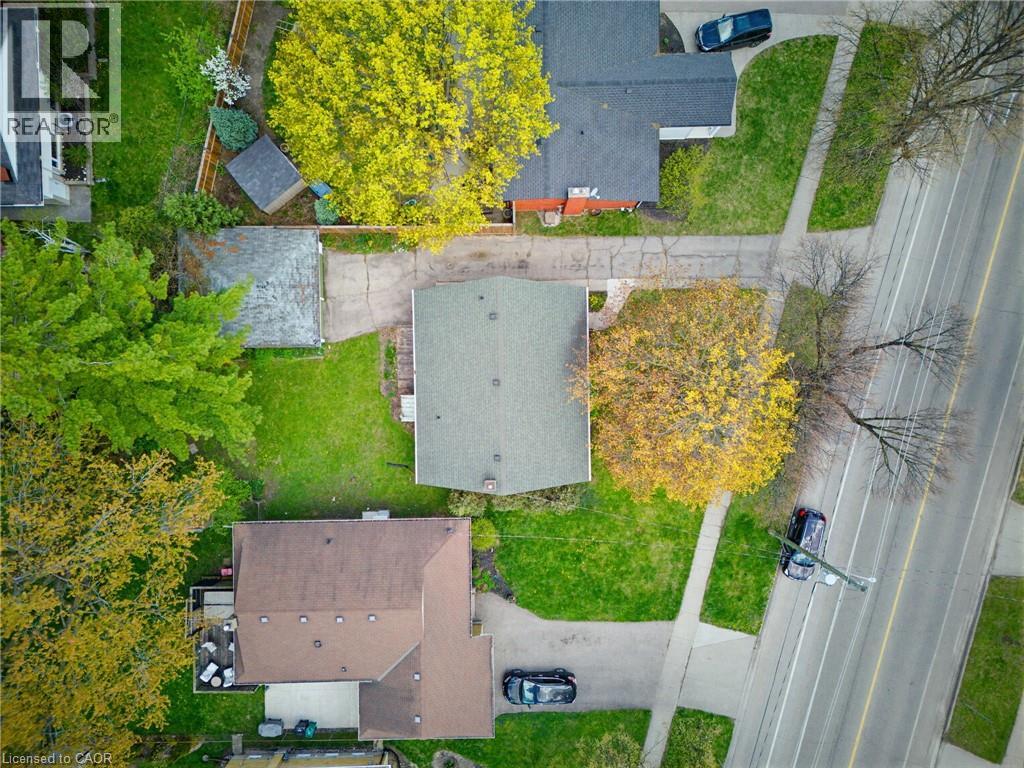 594 Krug Street, Kitchener, Ontario  N2B 1L7 - Photo 19 - 40829354