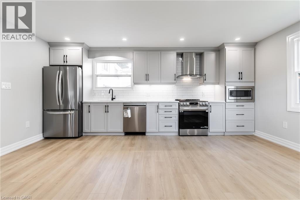 2 Thorndale Avenue Unit# C, St. Catharines, Ontario  L2R 6A3 - Photo 9 - 40828641
