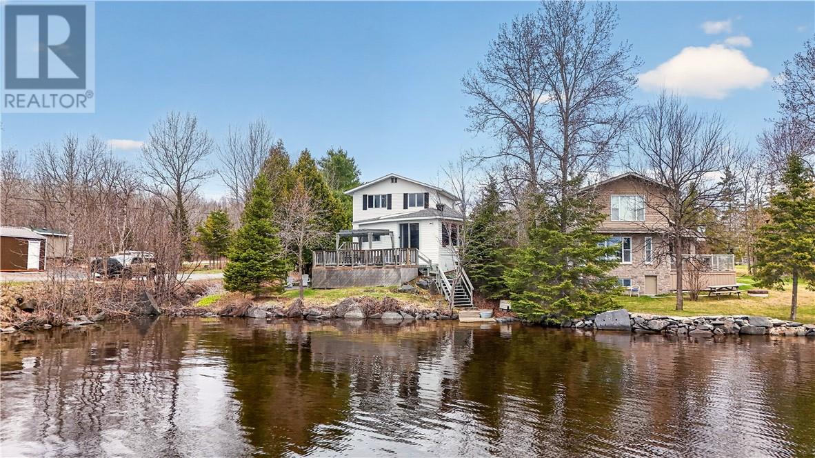 6 Eugenie Road, Azilda, Ontario  P0M 1B0 - Photo 33 - 2127678