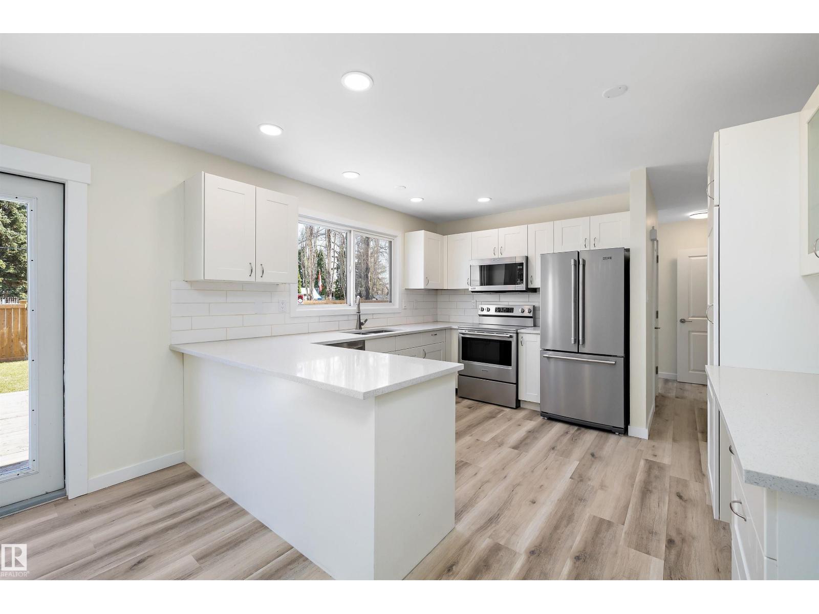 4207 113 St Nw, Edmonton, Alberta  T6J 1L2 - Photo 19 - E4487118