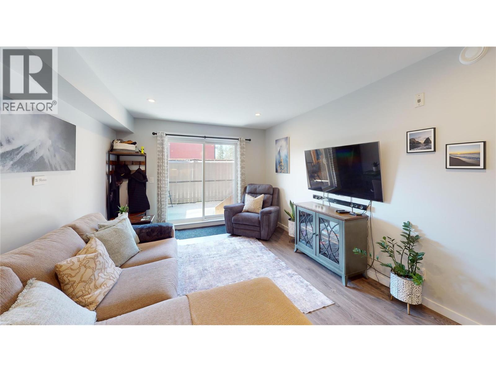 1286 Ponderosa Drive Unit# 205b, Sparwood, British Columbia  V0B 2G2 - Photo 5 - 10386876
