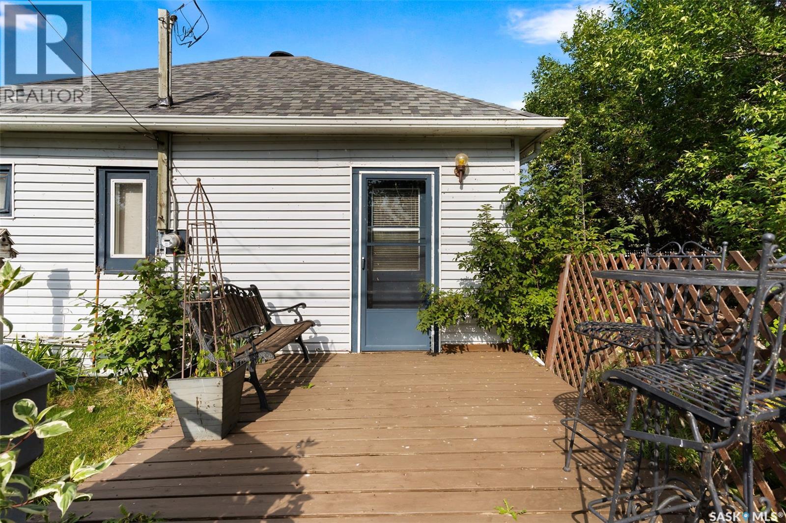 105 6th Street, Etters Beach, Saskatchewan  S0G 4R0 - Photo 31 - SK035642