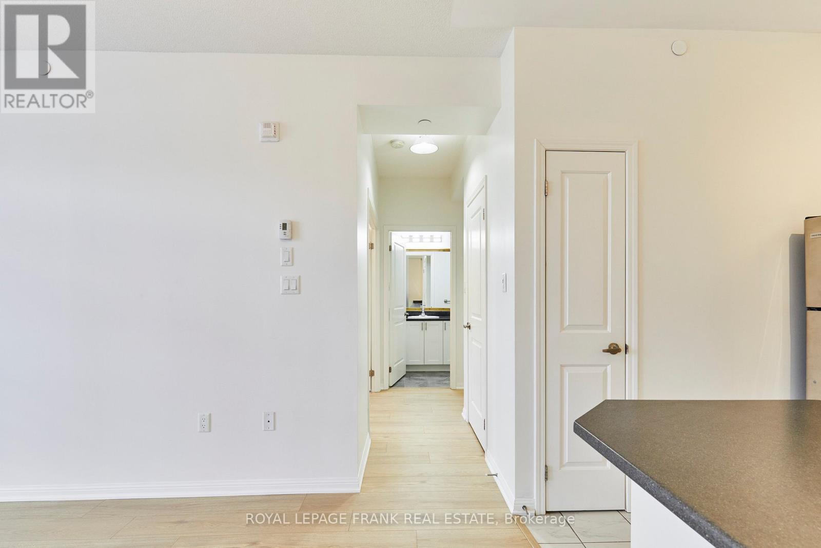 112 - 84 Aspen Springs Drive, Clarington, Ontario  L1C 0V3 - Photo 6 - E13116150