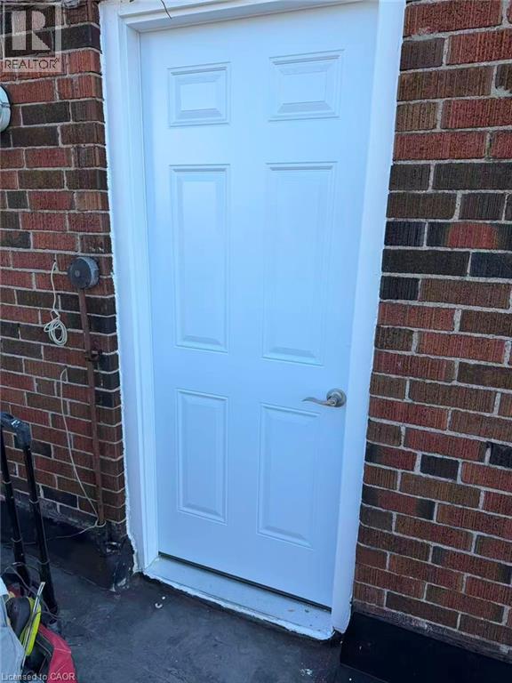 210 PARKDALE Avenue N Unit# 2, Hamilton, Ontario