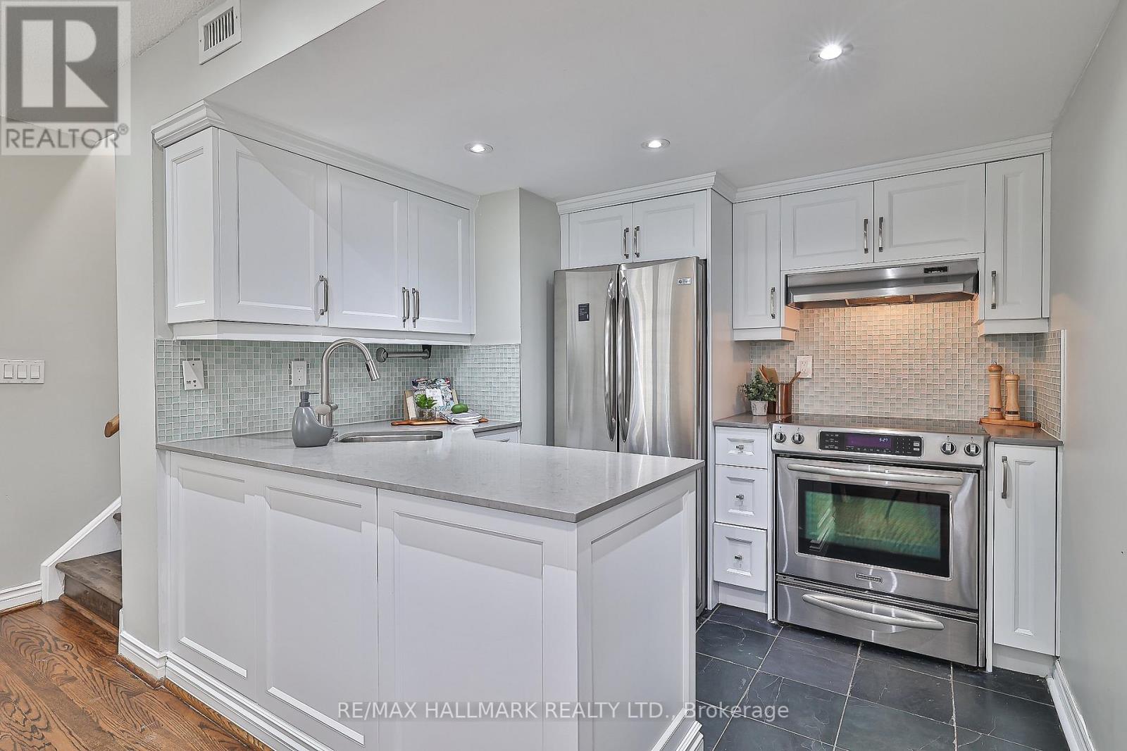 15 - 83 Lillian Street, Toronto, Ontario  M4S 2H7 - Photo 7 - C13115756