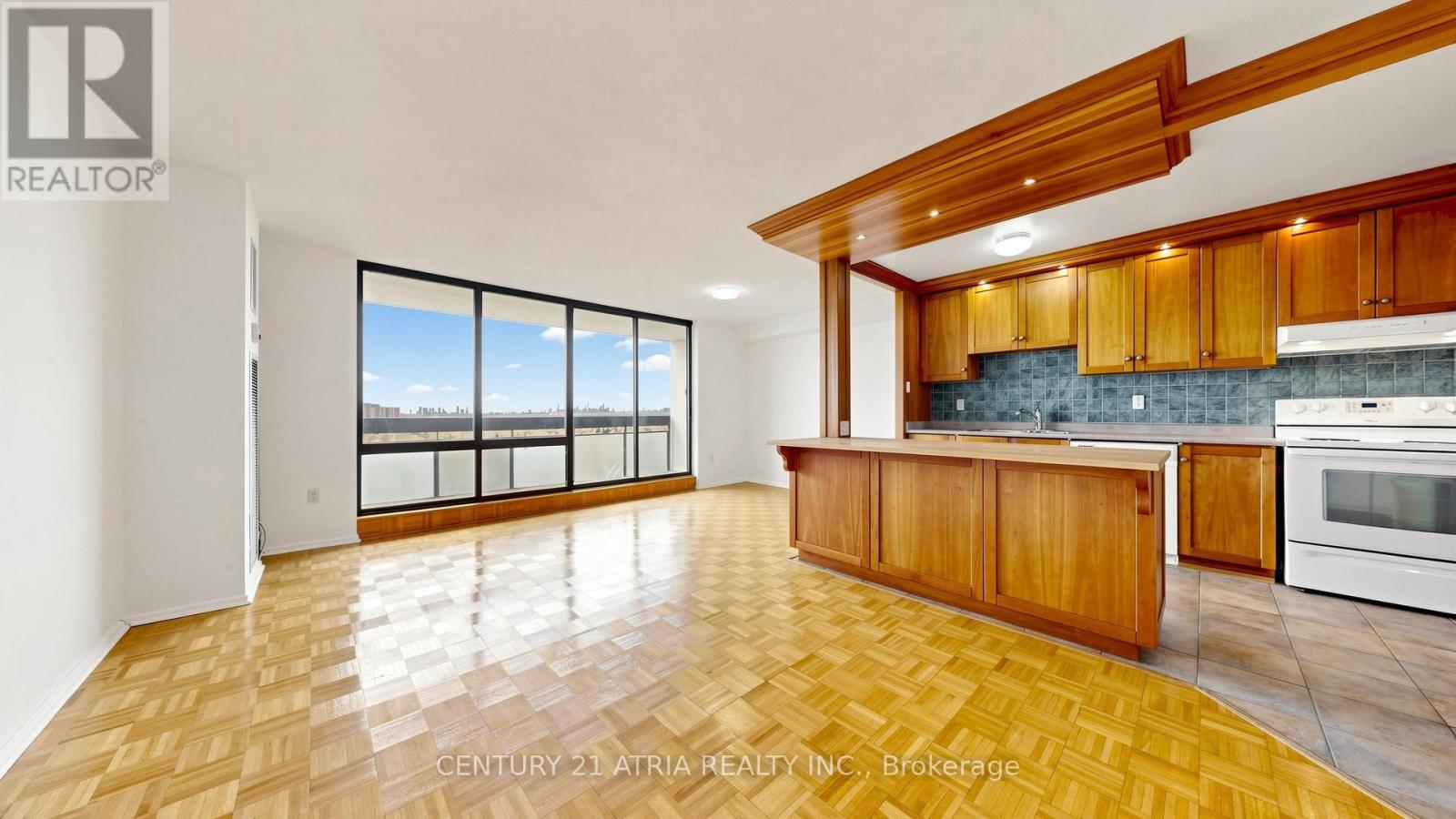 1610 - 260 SENECA HILL DRIVE, Toronto, Ontario