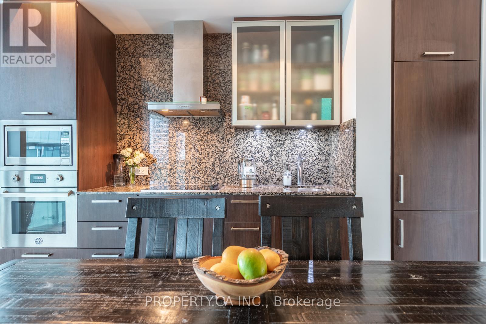 806 - 14 York Street, Toronto, Ontario  M5J 2Z2 - Photo 11 - C13115854