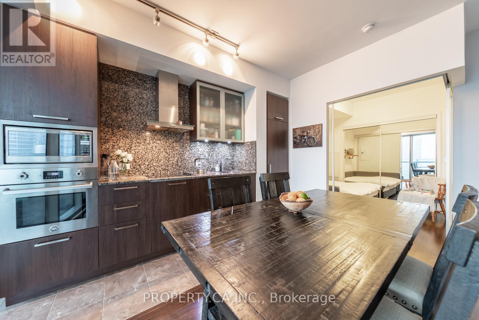 806 - 14 York Street, Toronto, Ontario  M5J 2Z2 - Photo 7 - C13115854
