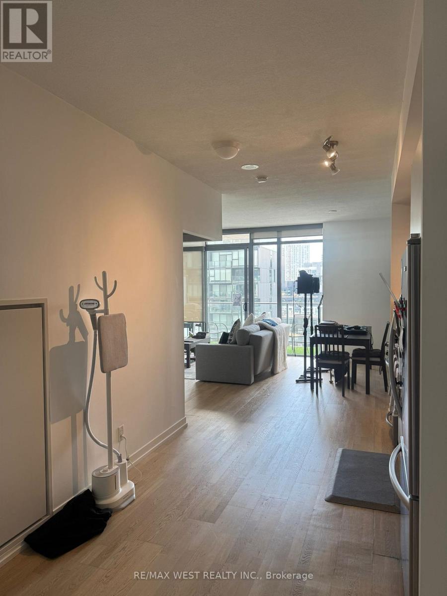 1303 - 95 Bathurst Street, Toronto, Ontario  M5V 2P9 - Photo 2 - C13115884