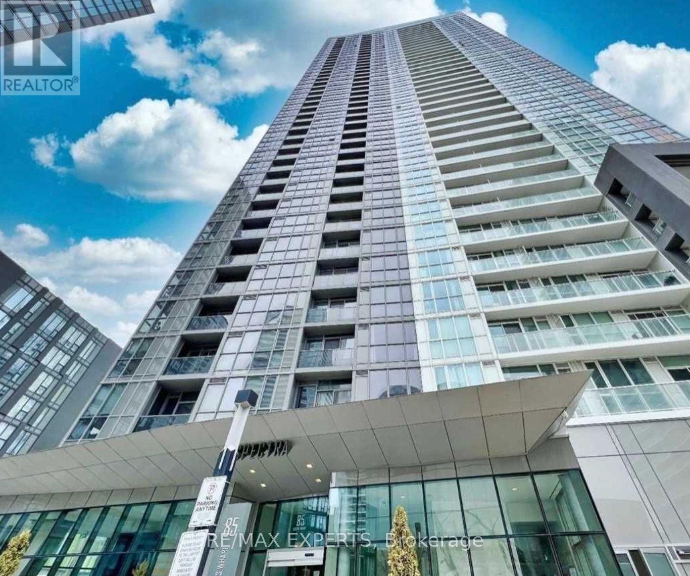 805 - 85 QUEENS WHARF ROAD, Toronto, Ontario