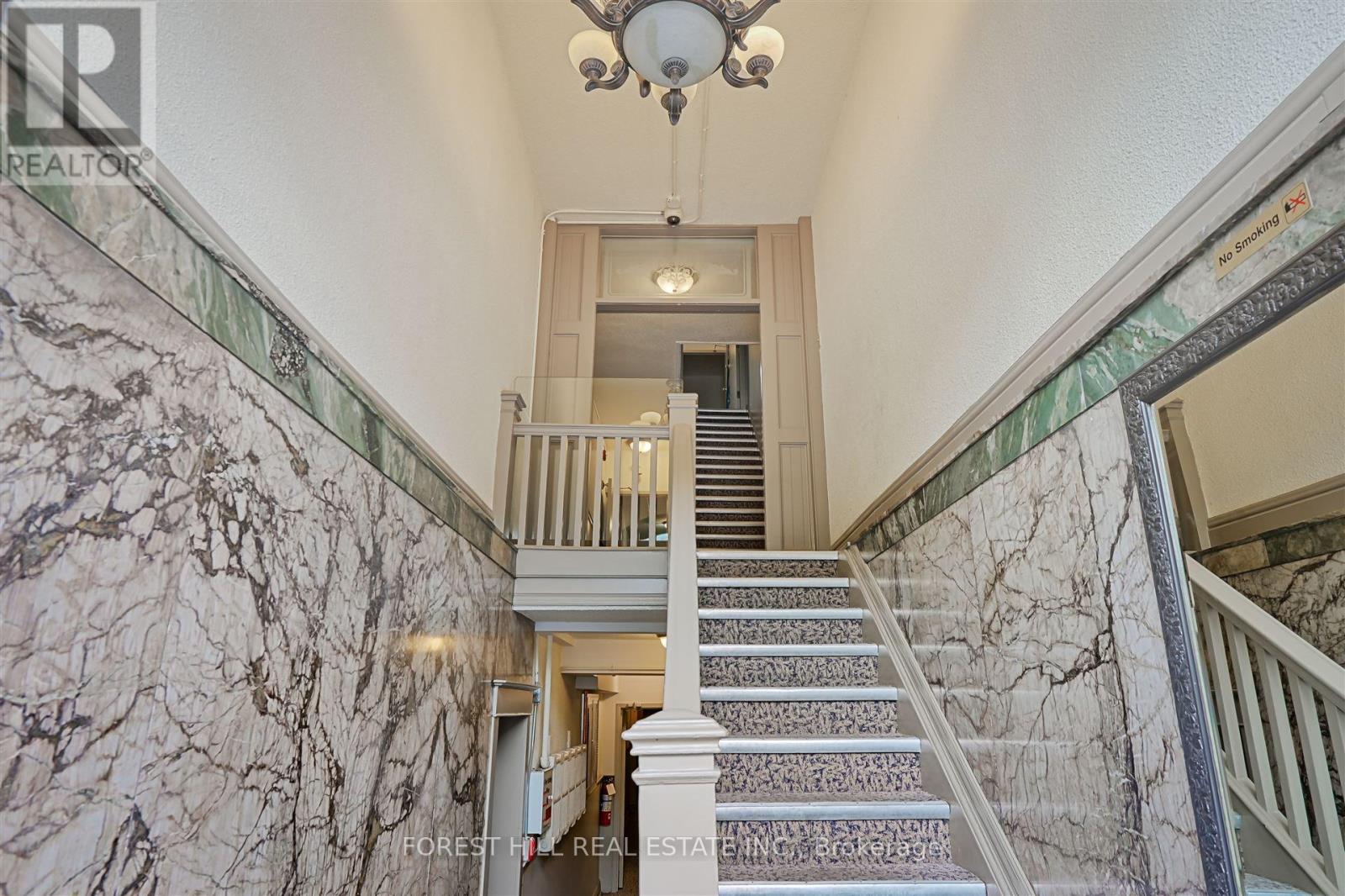 103 - 333 Harbord Street, Toronto, Ontario  M6G 1H3 - Photo 4 - C13115924