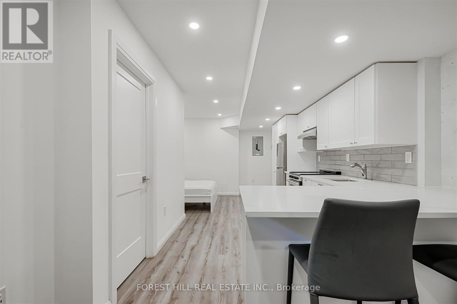 103 - 333 Harbord Street, Toronto, Ontario  M6G 1H3 - Photo 5 - C13115924