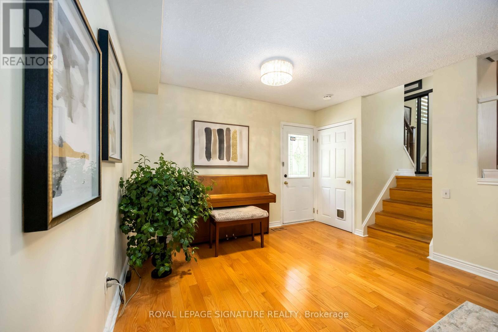 104 Billington Crescent, Toronto, Ontario  M3A 2G6 - Photo 11 - C13115934