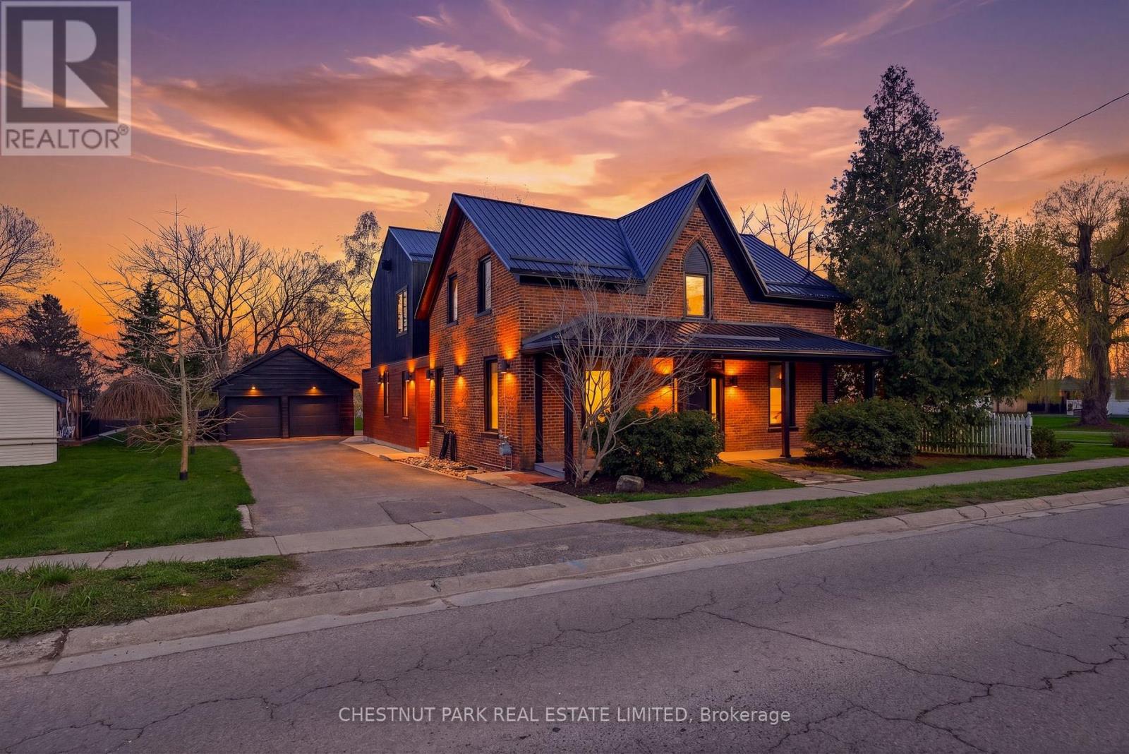 335 WELLINGTON MAIN STREET, Prince Edward County, Ontario