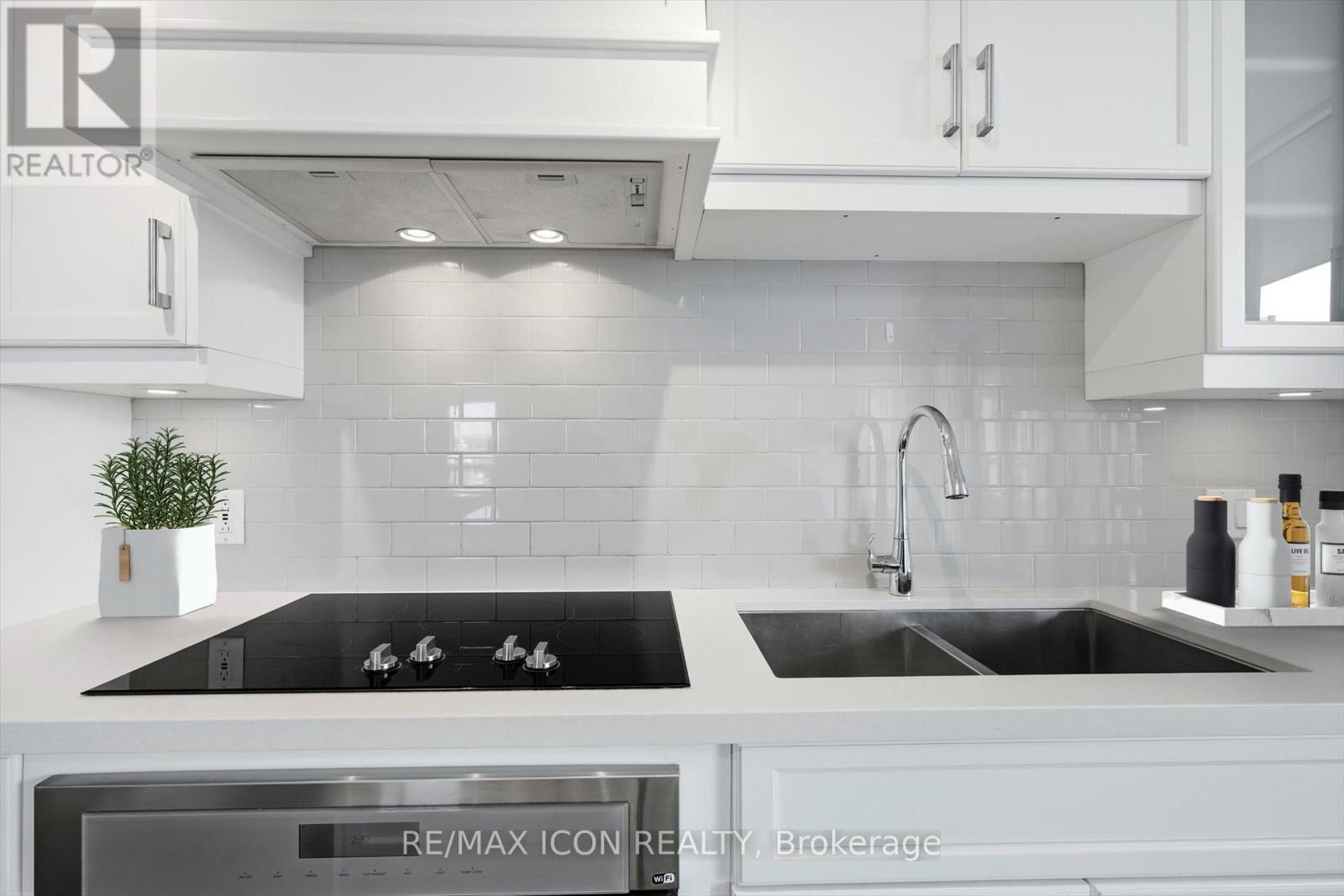 602 - 2060 Lakeshore Road, Burlington, Ontario  L7R 0G2 - Photo 11 - W13115954