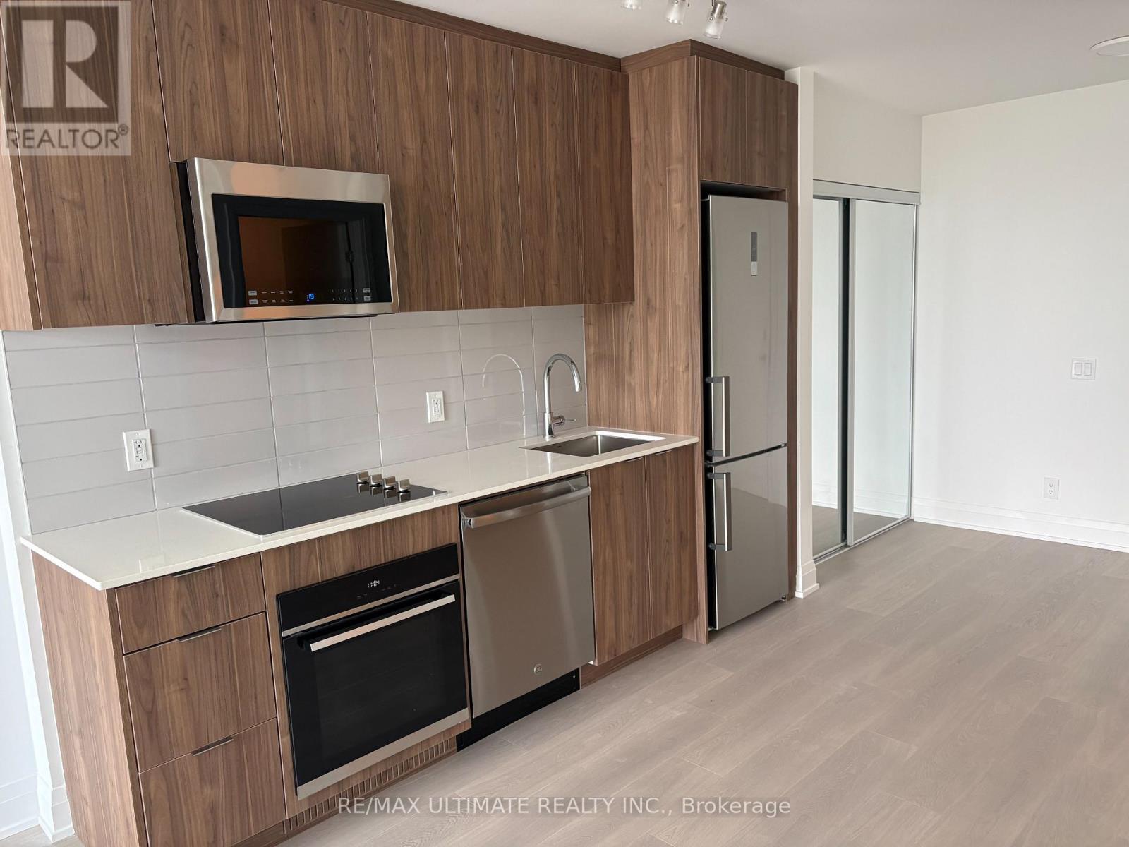 315 - 743 Warden Avenue, Toronto, Ontario  M1L 4A8 - Photo 3 - E13115722