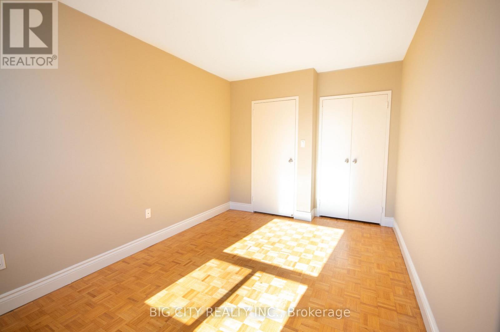 22 - 50 CAMBRIDGE AVENUE - Photo 5